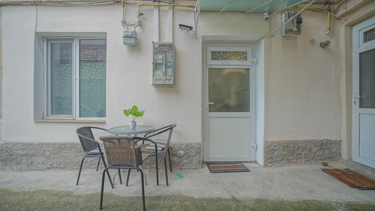 Old Town City Center Apartments Brasov Bagian luar foto