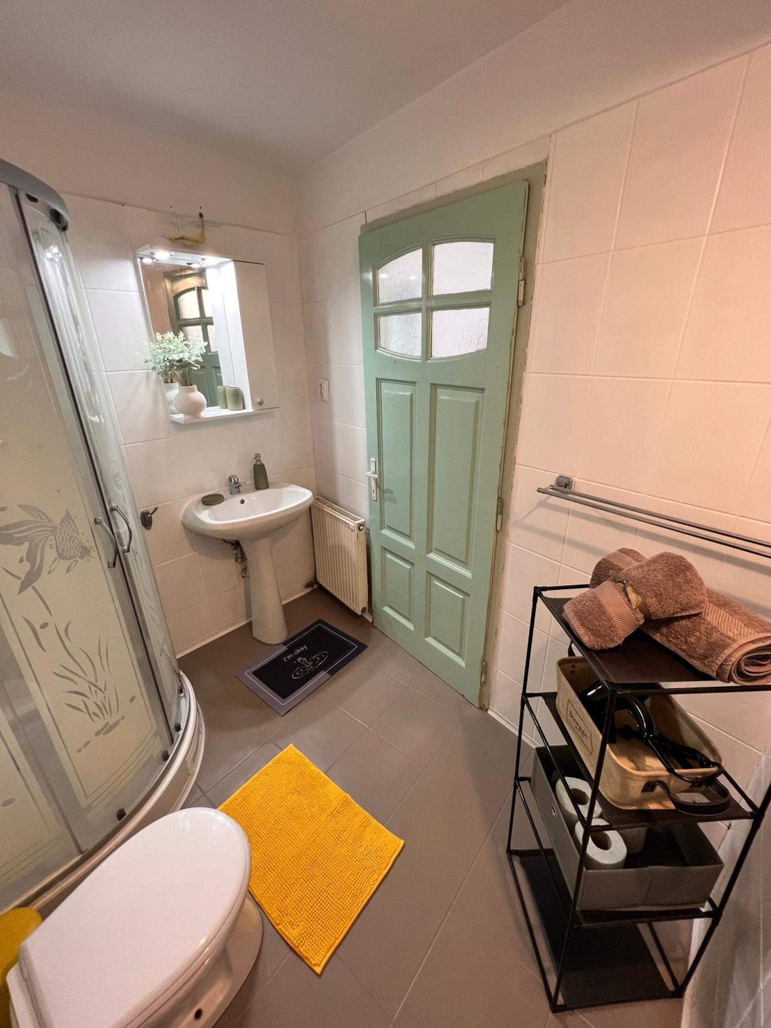 Old Town City Center Apartments Brasov Bagian luar foto